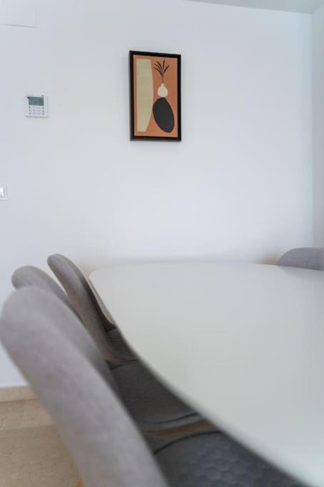 Amplio Apartamento 2 Dormitorios Cerca De La Playa Alicante Exteriör bild