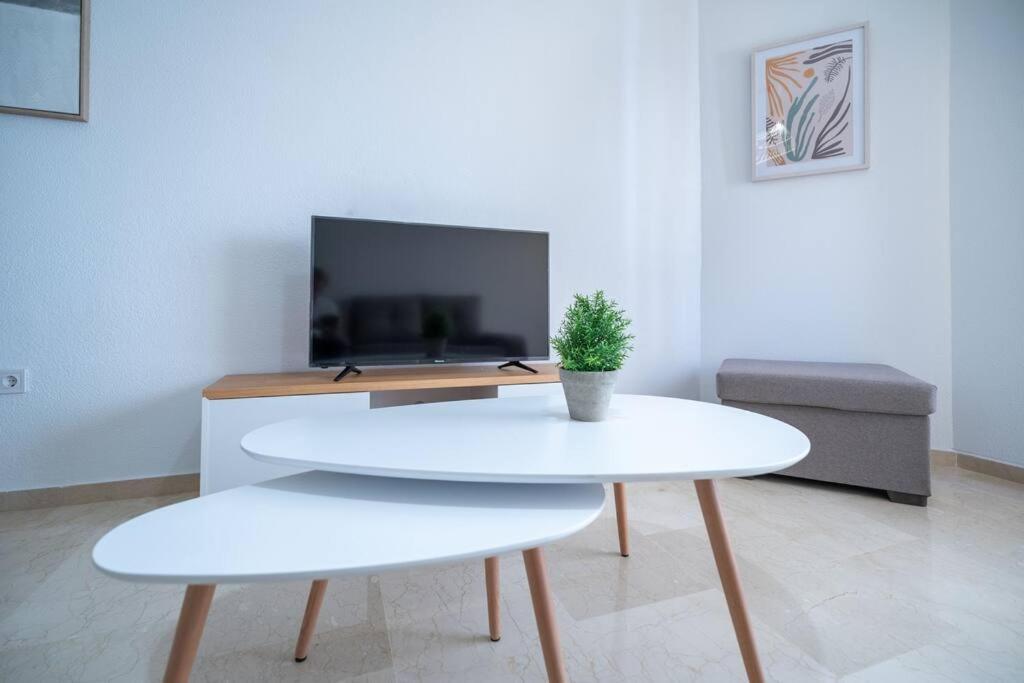 Amplio Apartamento 2 Dormitorios Cerca De La Playa Alicante Exteriör bild