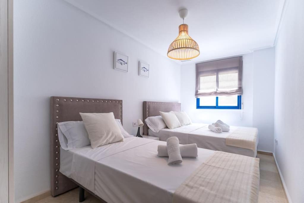Amplio Apartamento 2 Dormitorios Cerca De La Playa Alicante Exteriör bild
